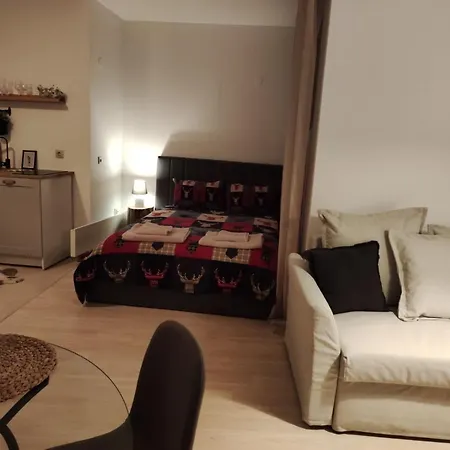 9, St John Park Bansko