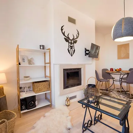 9, St John Park Apartament