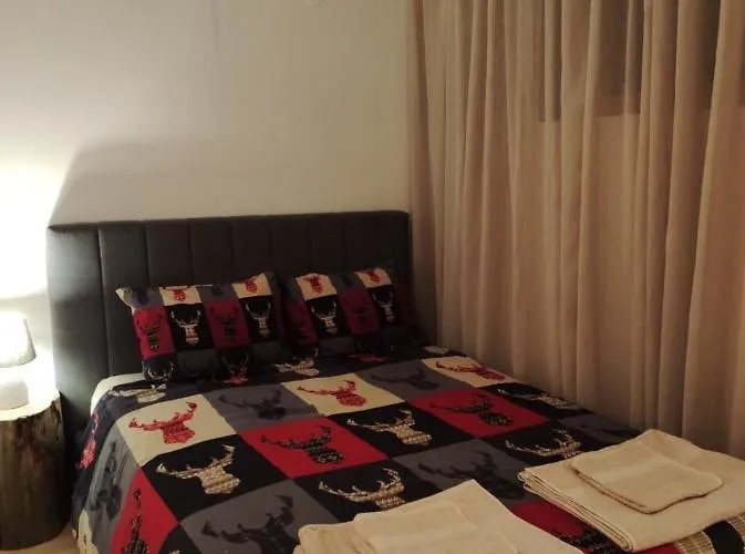 9, St John Park * Банско