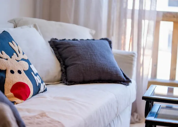 9, St John Park Банско